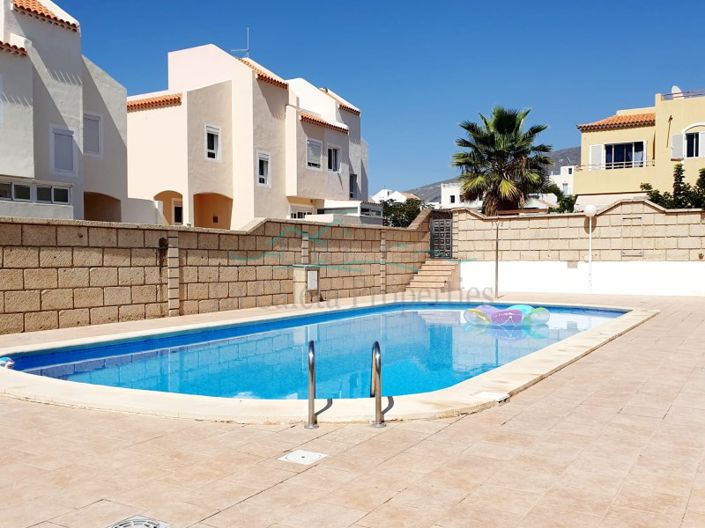 Image No.20-4 Bed House for sale