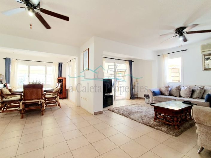 Image No.4-4 Bed House for sale