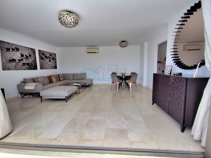 Image No.10-2 Bed Apartment for sale