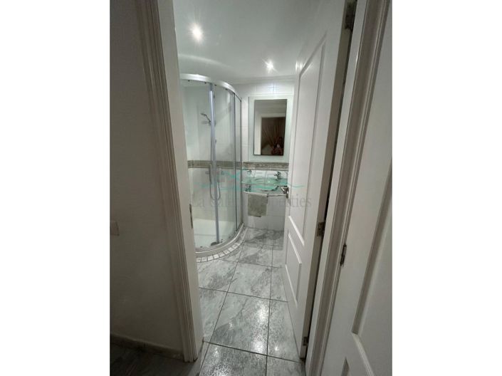 Image No.15-2 Bed Apartment for sale