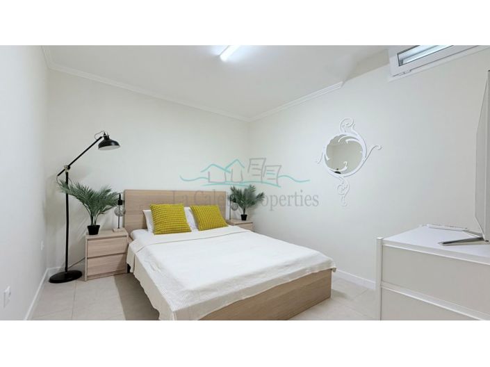 Image No.10-5 Bed House for sale