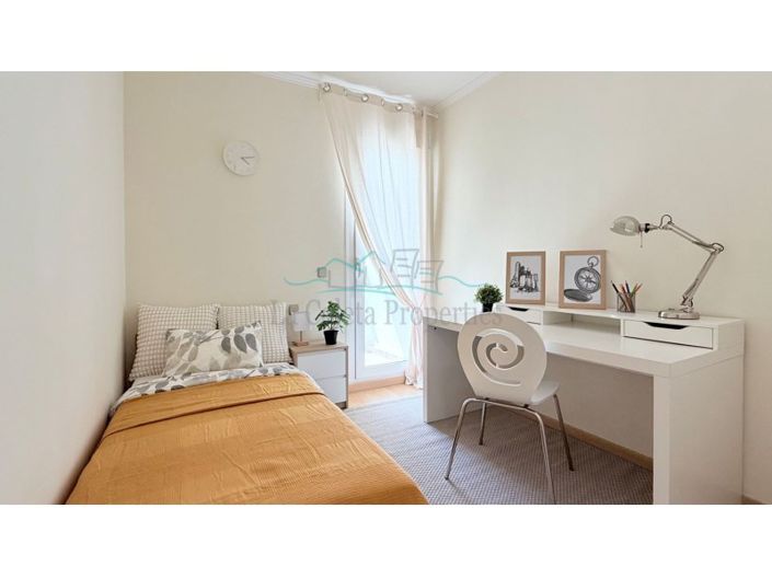 Image No.11-5 Bed House for sale