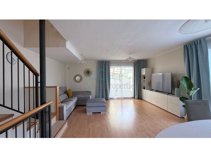 Image No.14-5 Bed House for sale