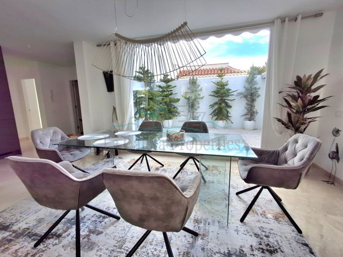 Image No.6-3 Bed Villa for sale