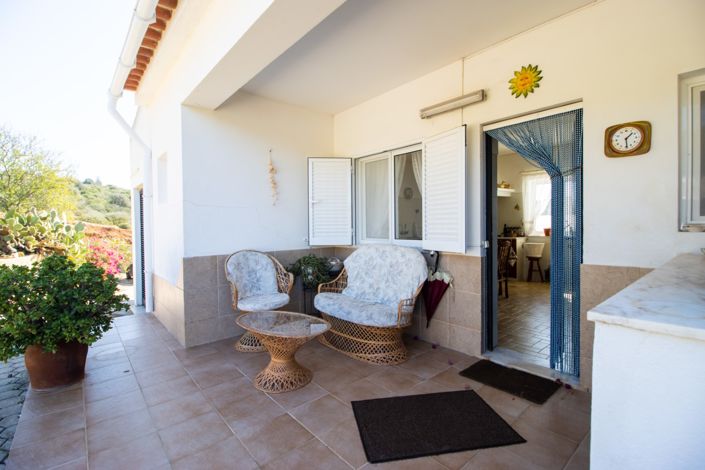 Image No.2-3 Bed Villa for sale