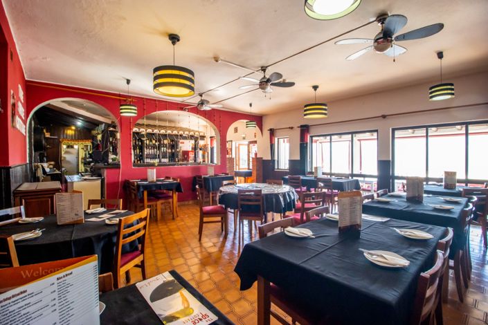 Image No.24-3 Bed Villa for sale