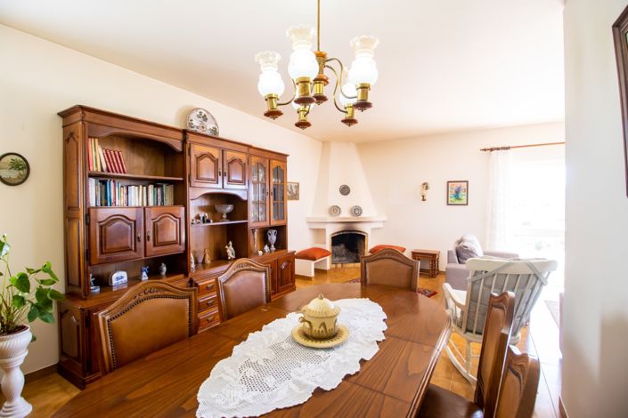 Image No.6-3 Bed Villa for sale