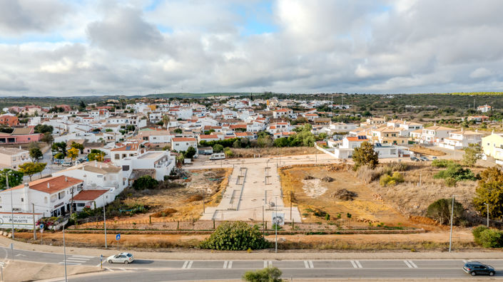 Image No.25-3 Bed Townhouse for sale