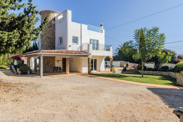 Image No.47-3 Bed Villa for sale