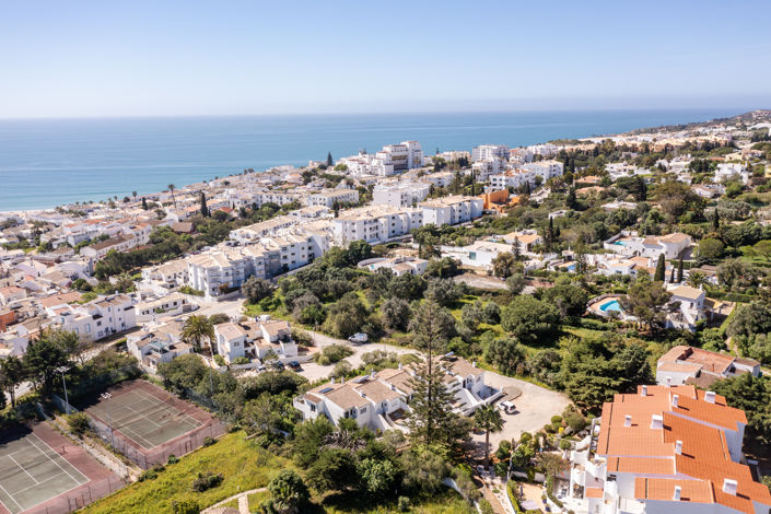 Image No.17-2 Bed Townhouse for sale