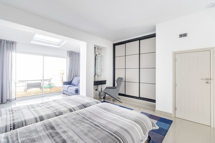 Image No.30-2 Bed Townhouse for sale