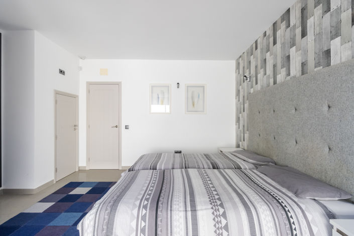 Image No.32-2 Bed Townhouse for sale