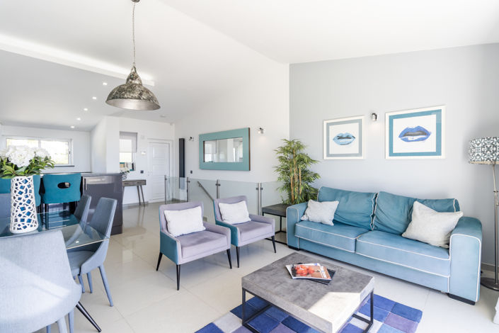 Image No.8-2 Bed Townhouse for sale