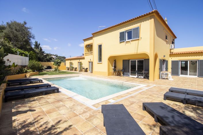 Image No.5-8 Bed Villa for sale