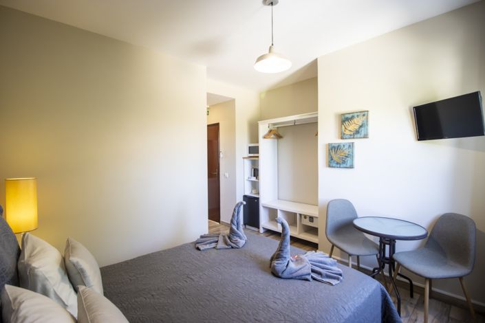 Image No.40-8 Bed Villa for sale