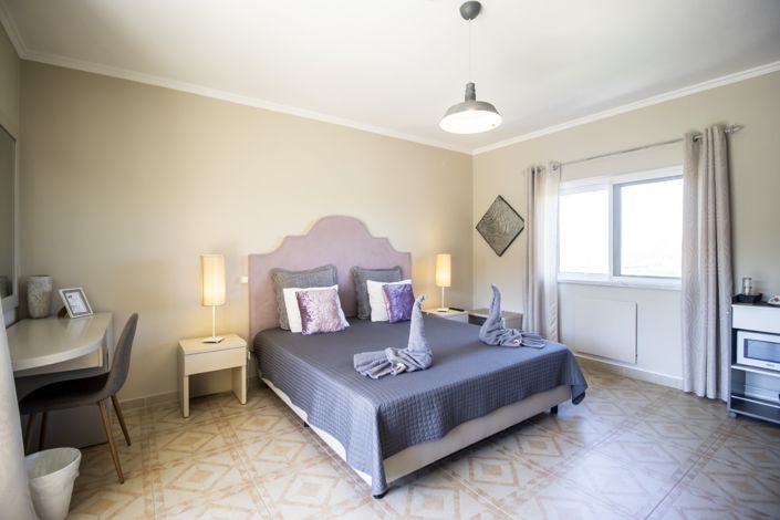 Image No.42-8 Bed Villa for sale