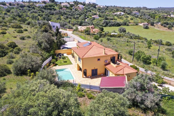 Image No.45-8 Bed Villa for sale