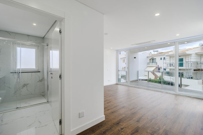 Image No.22-5 Bed Villa for sale