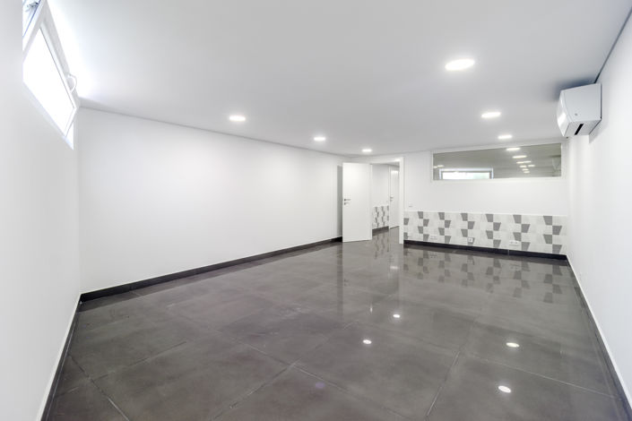 Image No.52-5 Bed Villa for sale