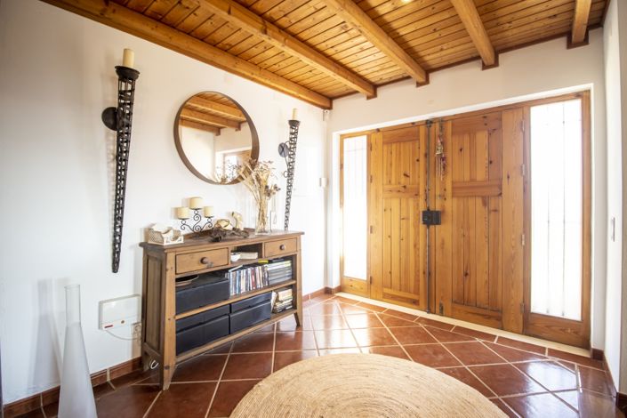 Image No.15-4 Bed Villa for sale