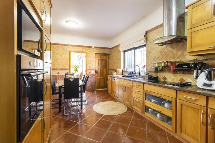 Image No.17-4 Bed Villa for sale