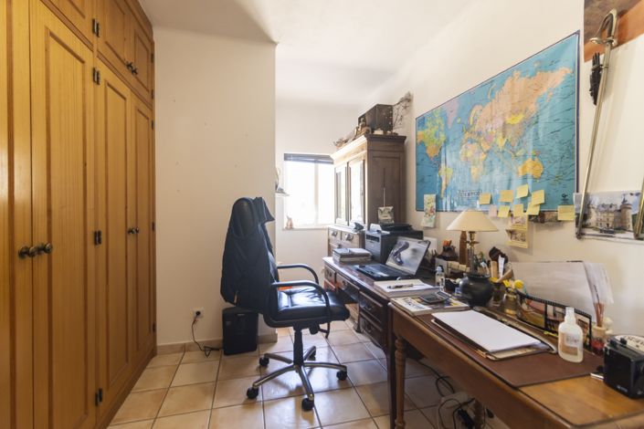 Image No.18-4 Bed Villa for sale