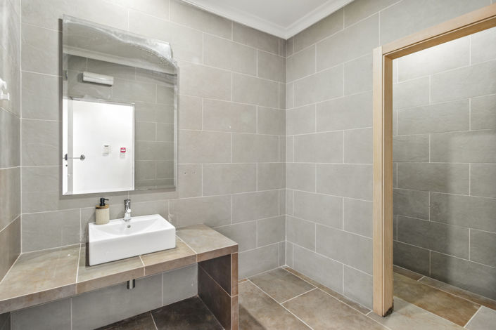 Image No.23-Commercial for sale