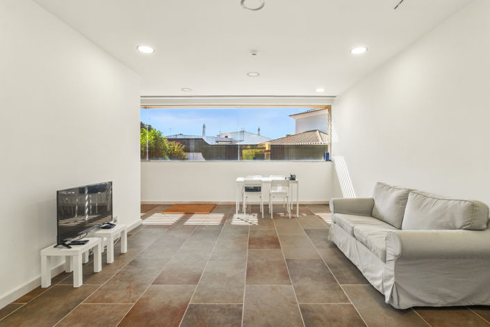 Image No.4-Commercial for sale