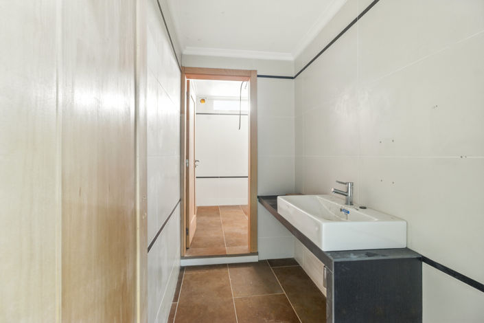 Image No.32-Commercial for sale