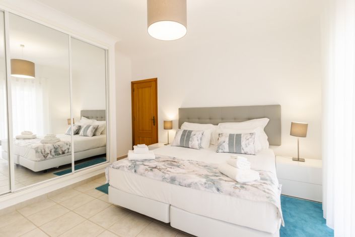 Image No.4-2 Bed Townhouse for sale