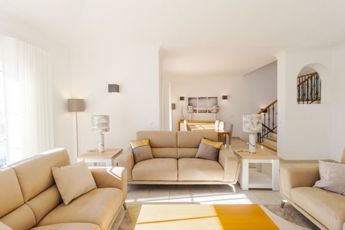 Image No.3-2 Bed Townhouse for sale