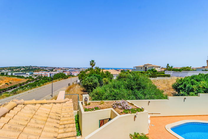 Image No.22-3 Bed Villa for sale