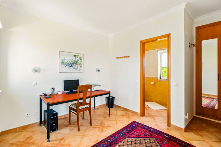 Image No.28-3 Bed Villa for sale