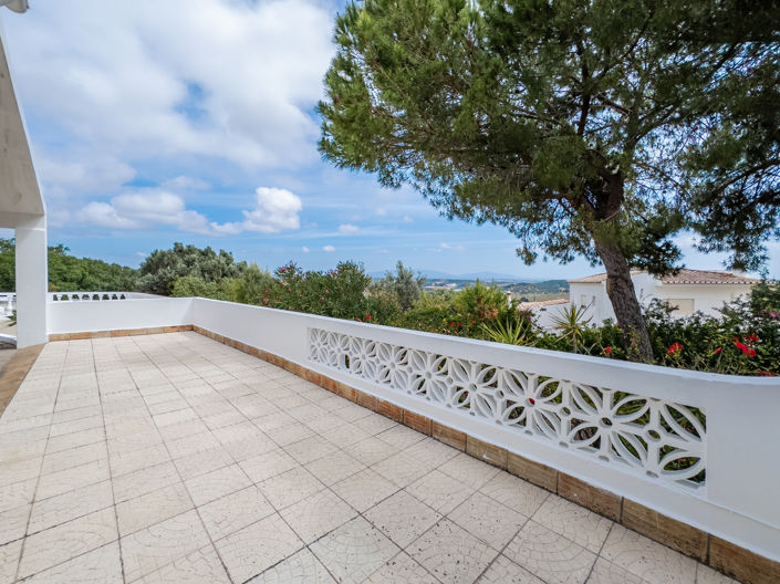 Image No.36-5 Bed Villa for sale