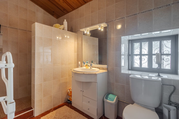 Image No.44-5 Bed Villa for sale