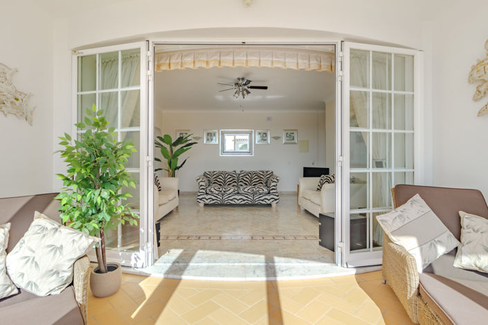 Image No.18-4 Bed Villa for sale