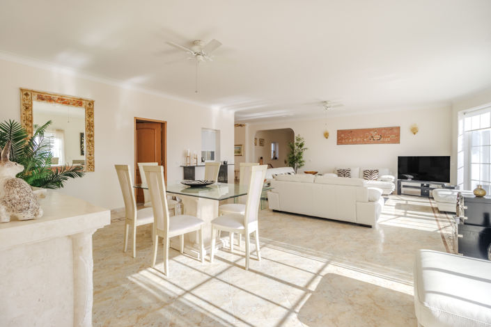 Image No.8-4 Bed Villa for sale