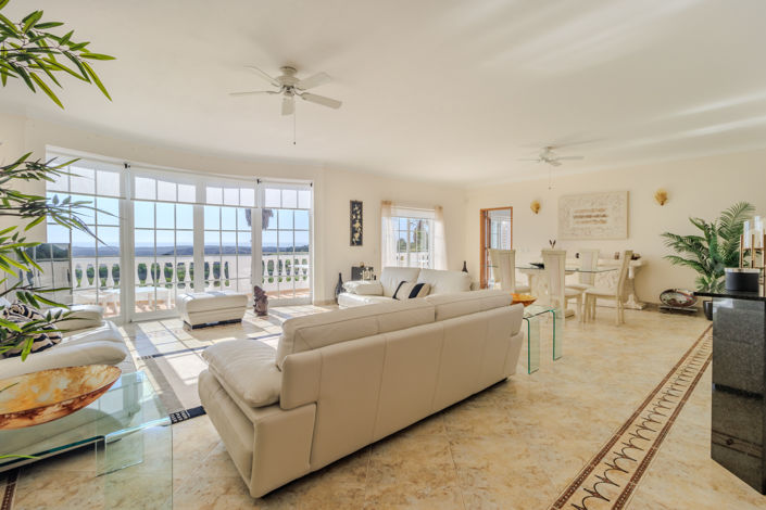 Image No.9-4 Bed Villa for sale