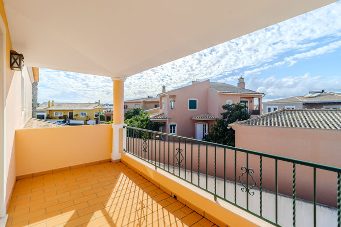 Image No.39-5 Bed Villa for sale