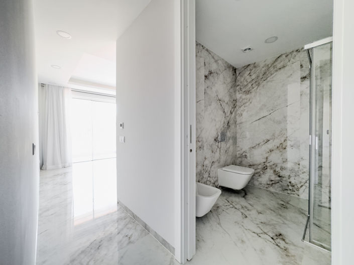 Image No.12-3 Bed Apartment for sale