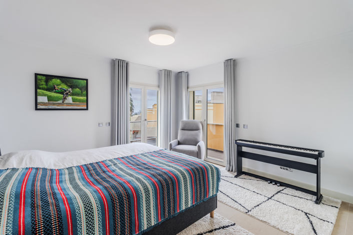 Image No.13-2 Bed Townhouse for sale