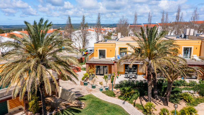 Image No.28-2 Bed Townhouse for sale