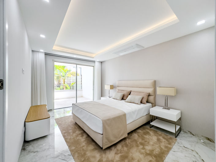 Image No.15-4 Bed Apartment for sale