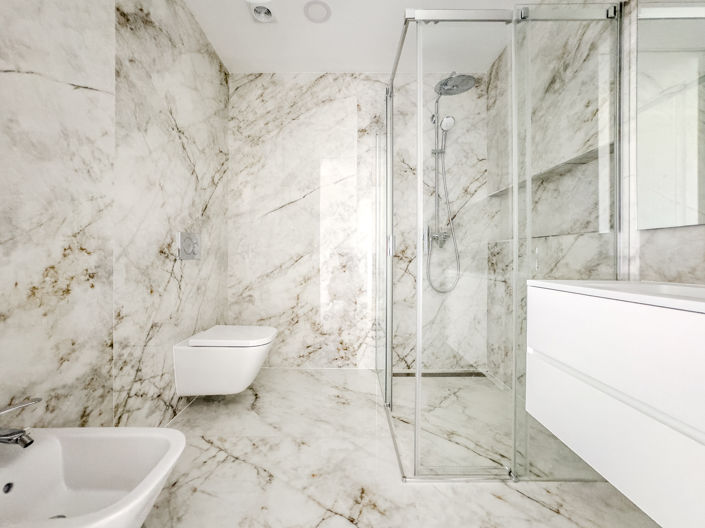 Image No.17-4 Bed Apartment for sale