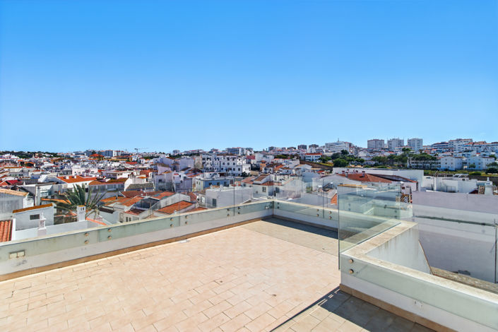 Image No.31-3 Bed Townhouse for sale