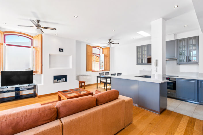 Image No.5-3 Bed Townhouse for sale