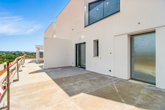 Image No.36-2 Bed Villa for sale