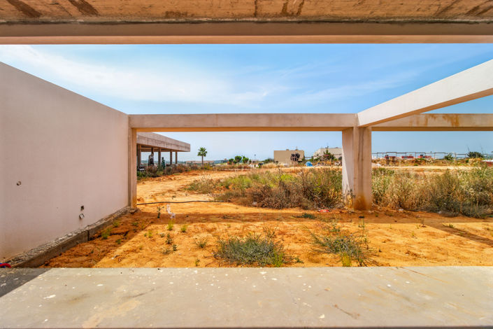 Image No.45-2 Bed Villa for sale