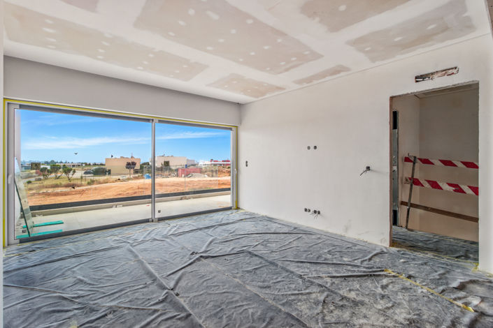 Image No.55-2 Bed Villa for sale