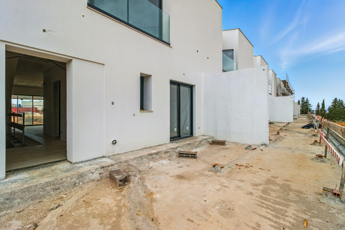 Image No.37-3 Bed Villa for sale